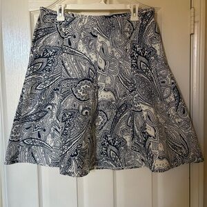 Talbot's Misses navy & off-white skirt